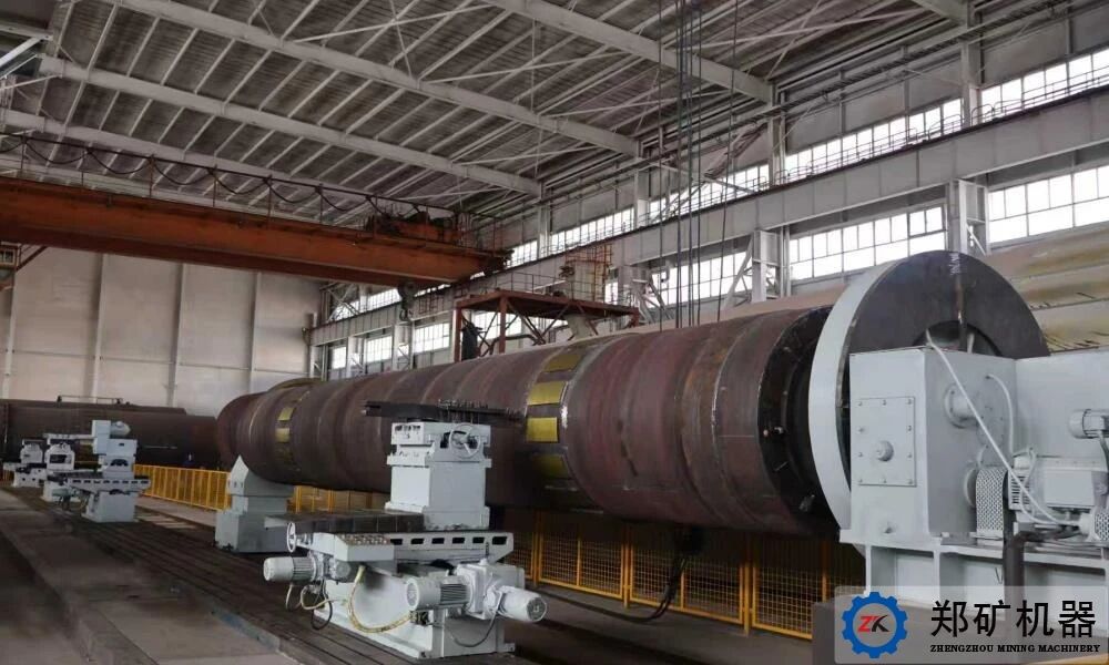 郑矿机器重型落地车床，赋能大型工件高效加工